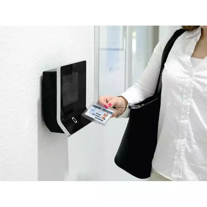Etui reXycle® na 2 karty identyfikacyjne
